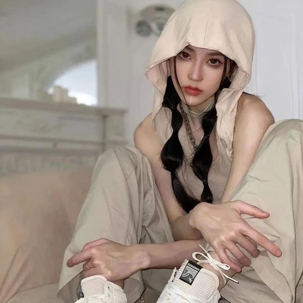 睡在我上铺的兄弟